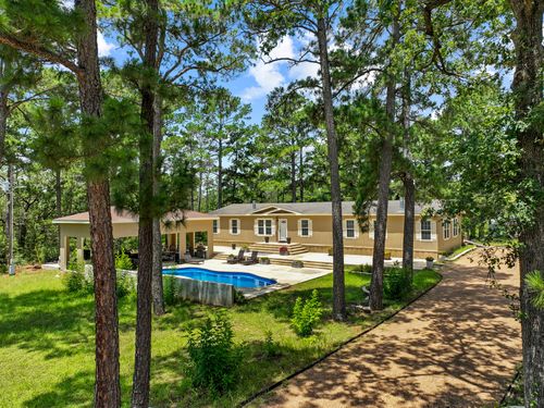 438 Kellar Road, Smithville, TX, 78957 | Card Image