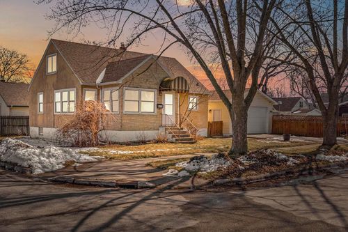 1830 Prospect Street, La Crosse, WI, 54603 | Card Image