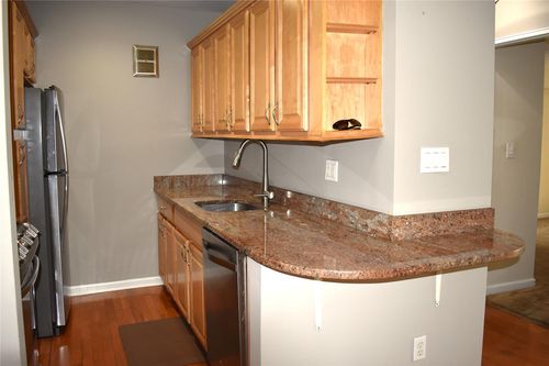 apt-10b-596 Broadway, Lynbrook, NY, 11563-3907 | Card Image