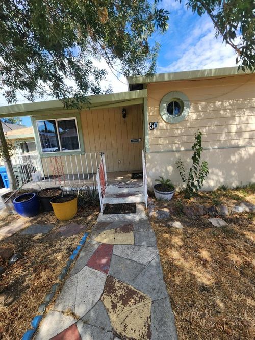 50 Linscheid Dr, Pittsburg, CA, 94565-5832 | Card Image