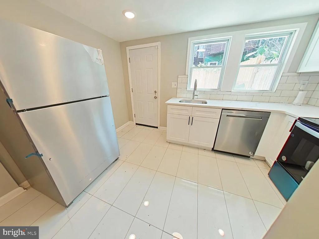 Residential in PHILADELPHIA 5