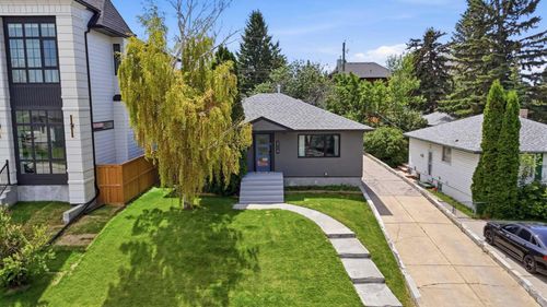 2119 22 Ave Sw, Calgary, AB, T2T0S6 | Card Image