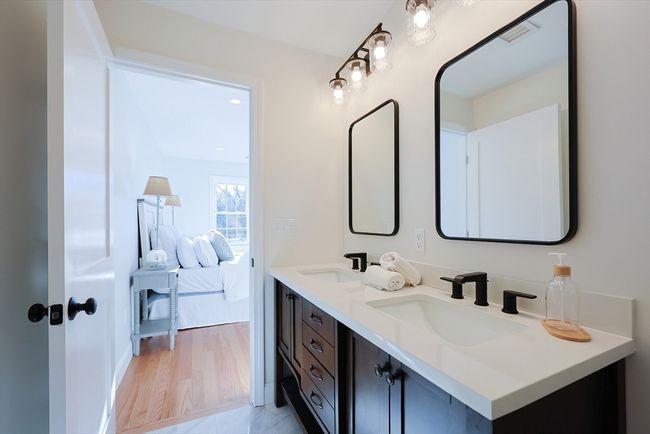 C - 15 Belvoir Ave, Condo with 3 bedrooms, 3 bathrooms and 3 parking in Taunton MA | Image 28