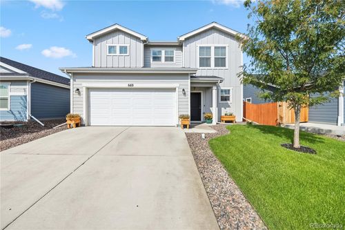 669 S Hoover Ave, Fort Lupton, CO, 80621-1200 | Card Image