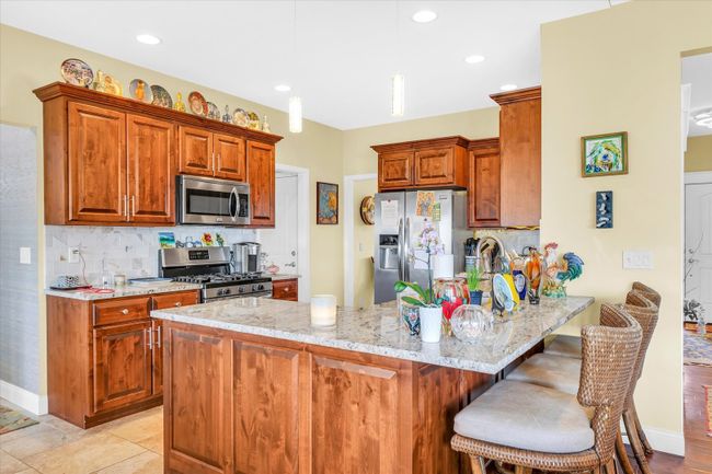 1704 Whisper Meadow Ln, Townhouse with 3 bedrooms, 3 bathrooms and 2 parking in Mahomet IL | Image 47