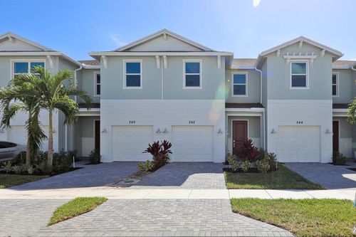 242 Se Woodbark Street, Port St Lucie, FL, 34984 | Card Image