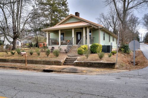 202 E Jones Ave, Pickens, SC, 29671-2335 | Card Image