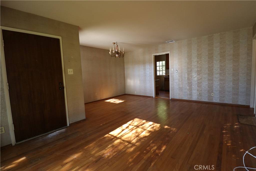 Residential in Santa Ana 3