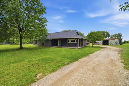 19819 Hampton Wood Drive, Tomball, TX, 77377 | Card Image