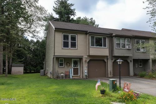 24 Brenden Ct, Clifton Park, NY, 12065-7628 | Card Image