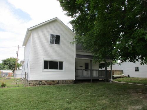 6627 E Berrien St, Eau Claire, MI, 49111-5118 | Card Image