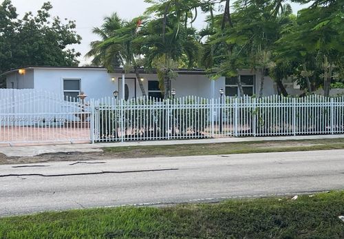 29350 Sw 152nd Ave, Homestead, FL, 33033-2843 | Card Image