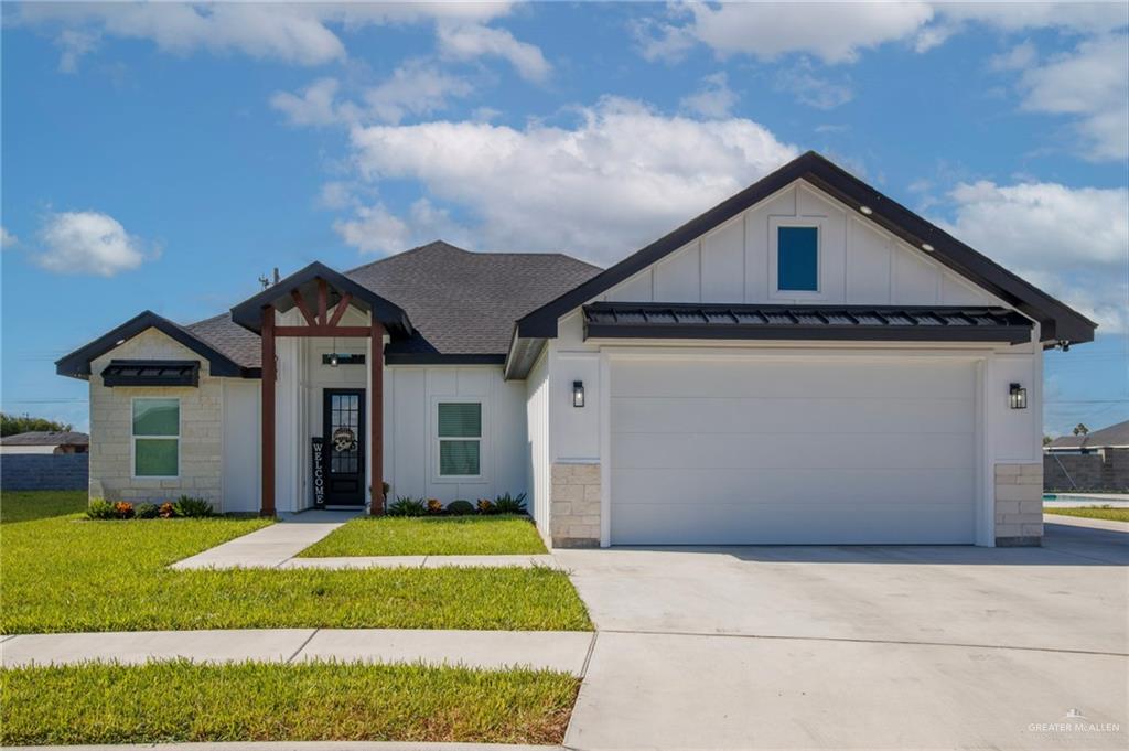 Emma Elizabeth St, Weslaco, TX 78599