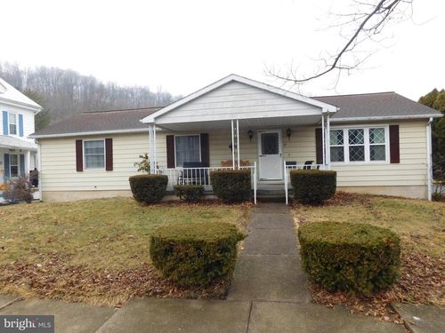27 West Specht Street, MCCLURE, PA, 17841 | Card Image