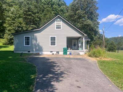 8255 Cranston Road, House other with 4 bedrooms, 2 bathrooms and null parking in Morehead KY | Image 3