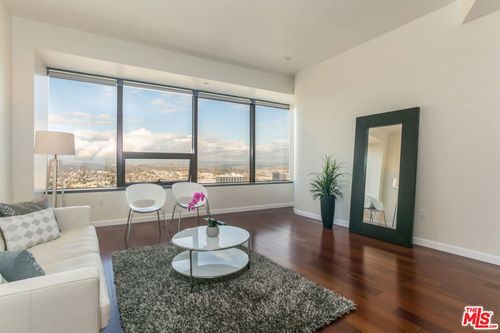 3504-1100 Wilshire Blvd, LOS ANGELES, CA, 90010-2302 | Card Image