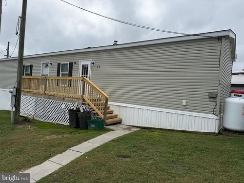 13 Hilltop Ave, AKRON, PA, 17501-1454 | Card Image