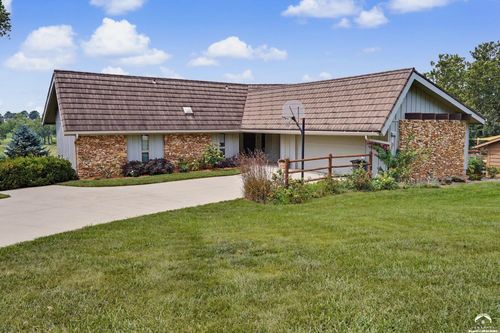 2025 Quail Creek Drive, Lawrence, KS, 66047 | Card Image