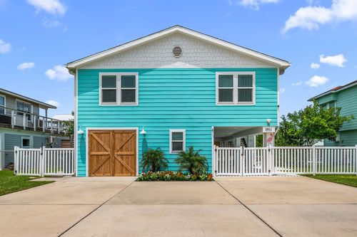 3811 Brewster Key Dr, Galveston, TX, 77554 | Card Image