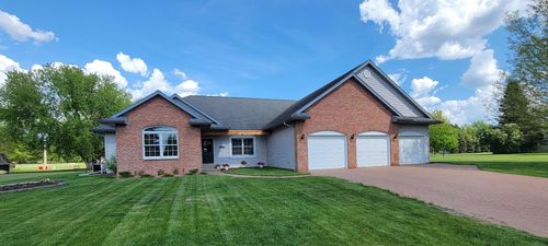 635 Laurisa Ln, Antigo, WI, 54409-3018 | Card Image