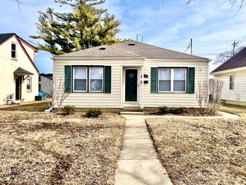 3526 N 77th St, Milwaukee, WI, 53222-3010 | Card Image