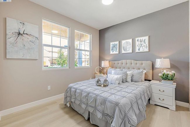 113 Silver Bell Way, House other with 5 bedrooms, 3 bathrooms and 2 parking in Oakley CA | Image 32