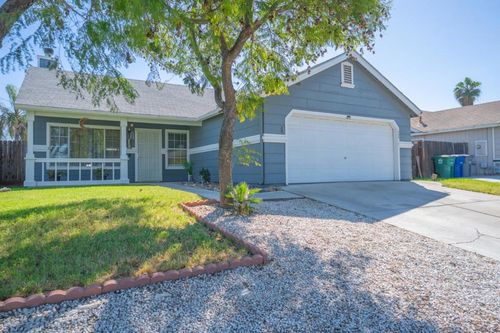 648 Pismo Way, Los Banos, CA, 93635-5428 | Card Image