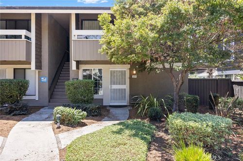 213 Springview, Irvine, CA, 92620 | Card Image
