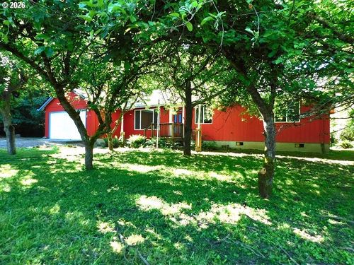 255 D St, Vernonia, OR, 97064-9401 | Card Image