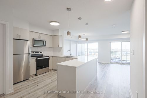 401-1475 Whites Rd, Pickering, ON, L1V0H3 | Card Image