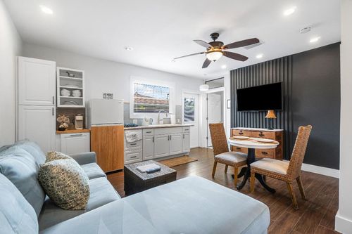 s-43 W Plumosa Ln, Lake Worth, FL, 33467-4836 | Card Image