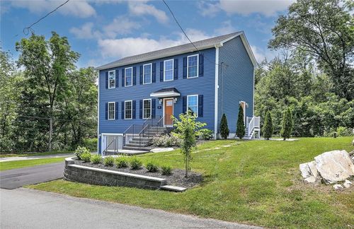 29 Graves Ave, North Smithfield, RI, 02896 | Card Image