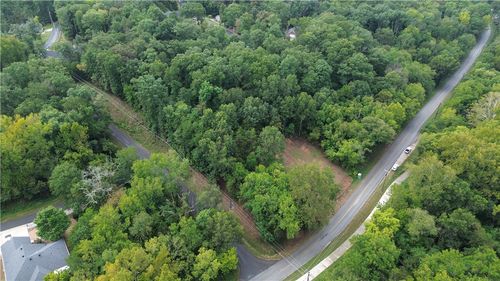 5 Manchester Dr, Bella Vista, AR, 72714-3701 | Card Image