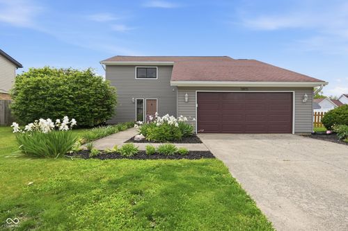 3805 N Lancaster Dr, Muncie, IN, 47304-1720 | Card Image