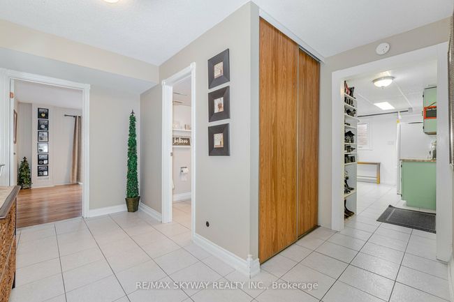 13 Mcgillivary Cres, House other with 4 bedrooms, 3 bathrooms and 4 parking in Brampton ON | Image 27