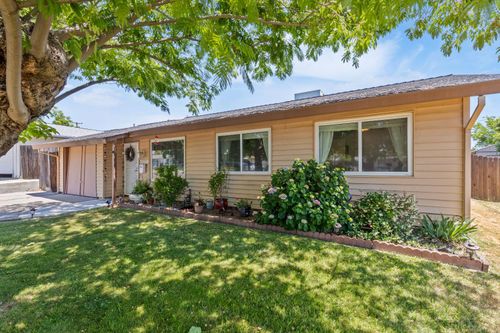 7006 Plumber Way, North Highlands, CA, 95660-3423 | Card Image