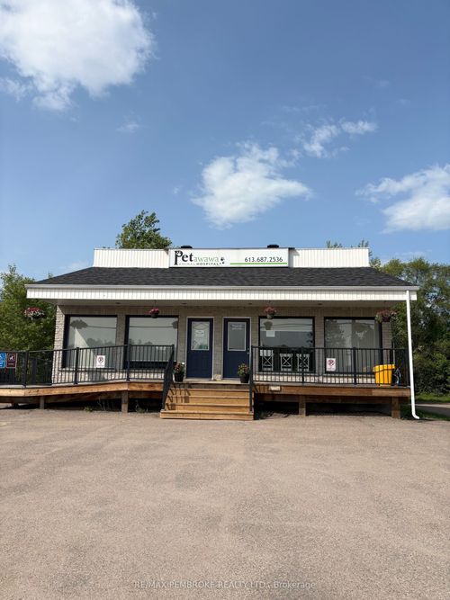 3261 Petawawa Blvd, Petawawa, ON, K8H1X8 | Card Image