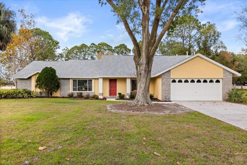 7741 Lake Andrea Cir, MOUNT DORA, FL, 32757-7312 | Card Image