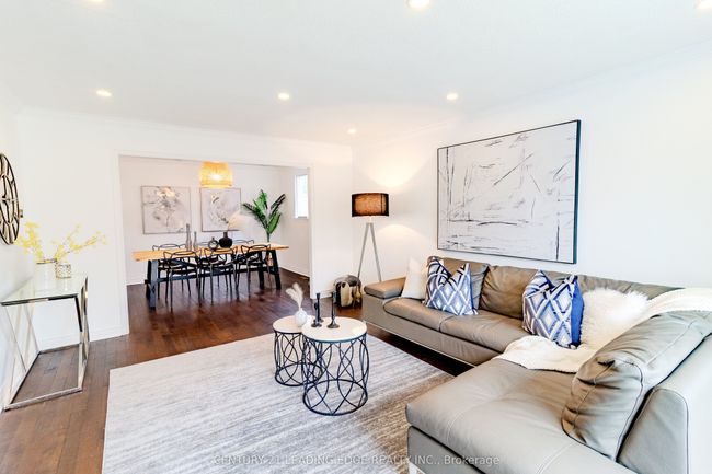 6 Jubilee Crt, House other with 4 bedrooms, 2 bathrooms and 4 parking in Brampton ON | Image 4