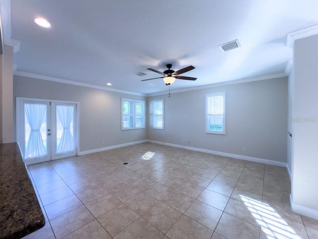 16127 Churchview Dr, Townhouse with 4 bedrooms, 3 bathrooms and null parking in LITHIA FL | Image 6