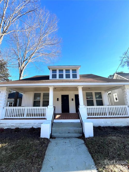 102-711 S Jackson St, Salisbury, NC, 28144-5490 | Card Image