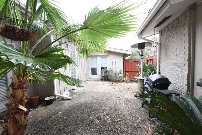 13021 Mitchwin Rd, House other with 3 bedrooms, 2 bathrooms and null parking in Farmers Branch TX | Image 19