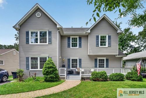 65 Hollywood Ave, Metuchen, NJ, 08840-2113 | Card Image