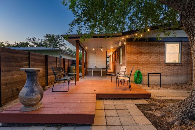 1807 Madison Ave, House other with 3 bedrooms, 1 bathrooms and 2 parking in Austin TX | Image 5