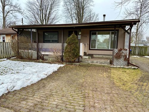 1135 N Shore Dr, Gilford, ON, L0L1R0 | Card Image