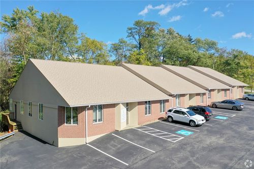 111 Whitehead Ln, Monroeville, PA, 15146-2756 | Card Image