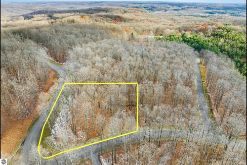 158 Forest Highlands, Bellaire, MI, 49615 | Card Image