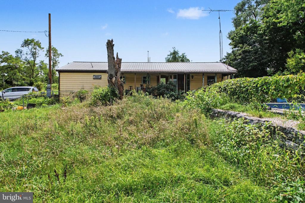Residential in NEWVILLE 3