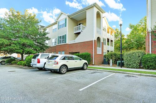 apt-202-730 Indica Ct, Wilmington, NC, 28405-2332 | Card Image
