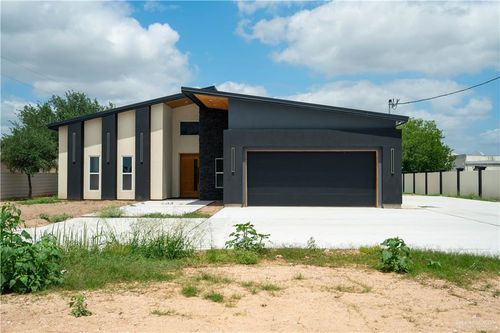 106 W Eldora Road, San Juan, TX, 78589 | Card Image